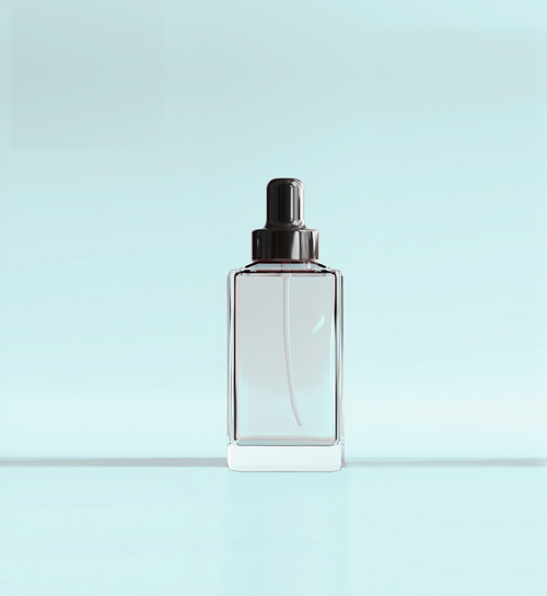Flacon transparent pour parfums par NATU Laboratories, idéal pour des créations sur mesure